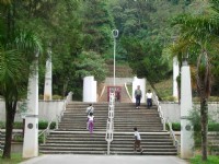 地理中心碑園區<br/> 攝影：老山羊部落格