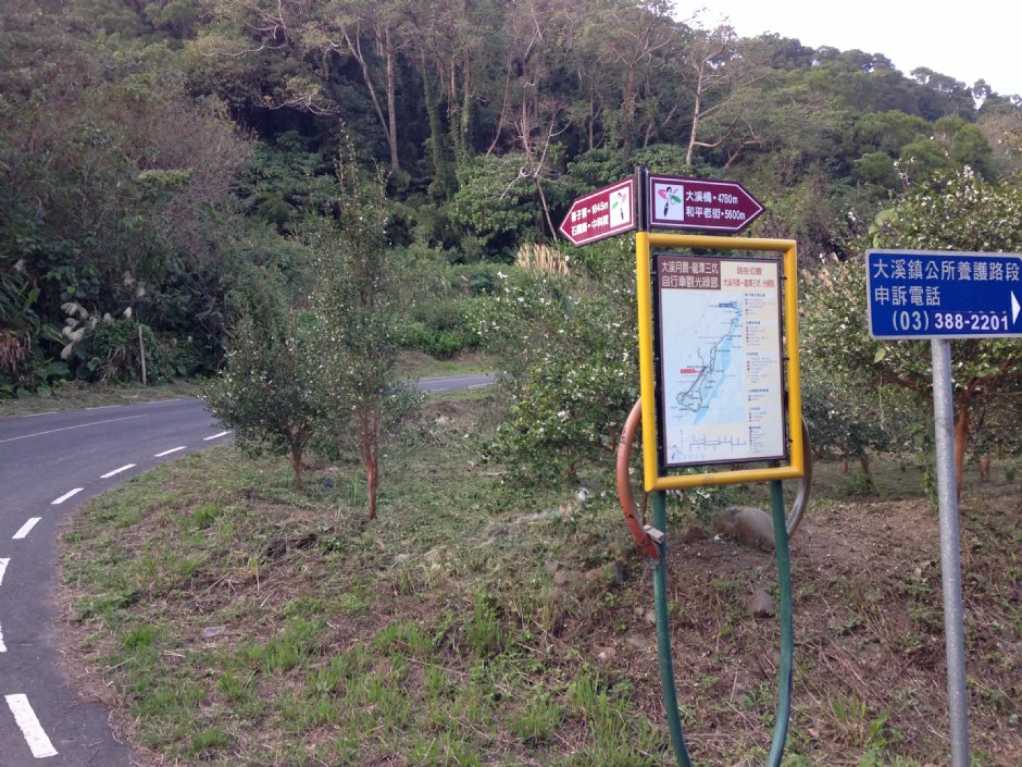 龍潭三坑自行車道 攝影：Leon Tsai