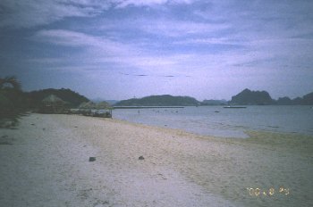 海灘-2 攝影：沈兆樑