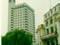 煙台車站<br/> 攝影：郭健三