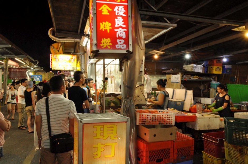 自強夜市 攝影：Kavin