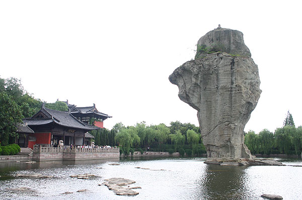柯岩 攝影：馮順
