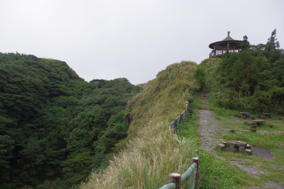 七星山東峰步道 攝影：Eva隨手拍