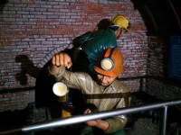 礦坑內之礦工意象<br/> 攝影：Eva隨手拍