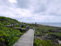 鵝鑾鼻公園濱海棧道<br/> 攝影：旅遊王攝影組
