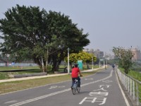 自行車道<br/> 攝影：amo