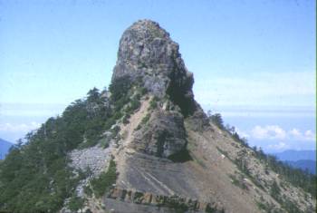 秋天的小霸尖山 攝影：陳勇霖