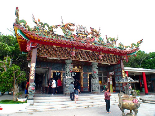 關山高山巖 攝影：馮順