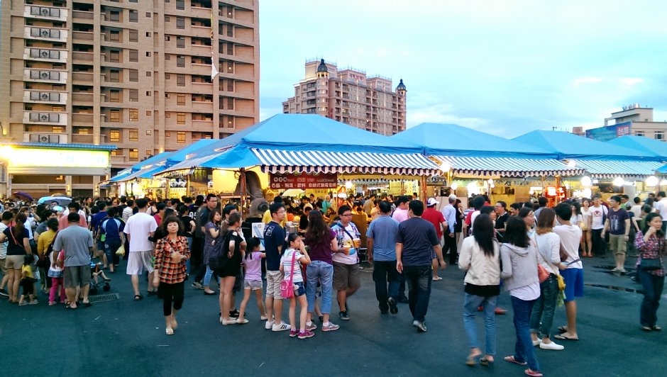 興仁花園夜市 攝影：Eva隨手拍