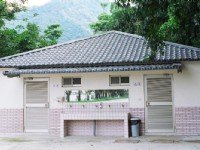 盥洗室<br/> 摄影：救國團曾文青年活動中心