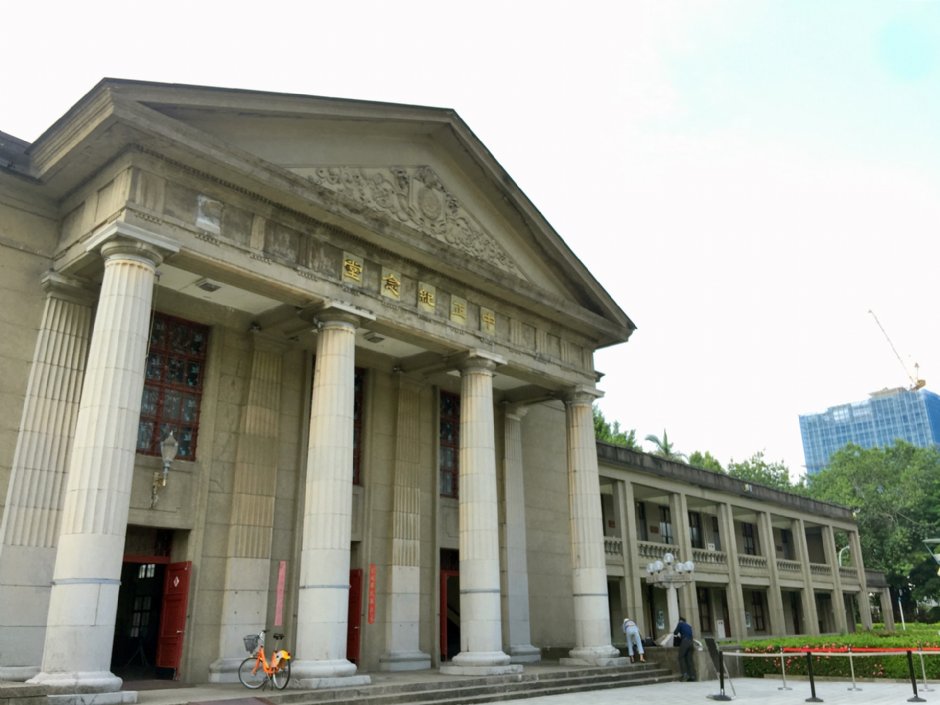 435藝文特區內的中正紀念堂 攝影：Eva隨手拍