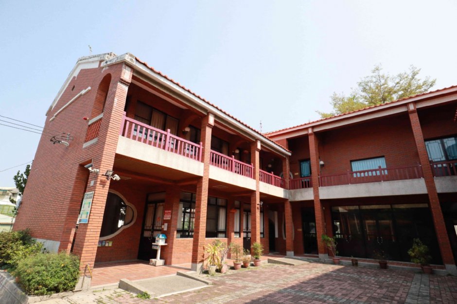 虎山岩展示館 攝影：圖片來源_參山處