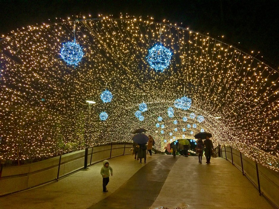 2019年「耶！心中山」聖誕布景為全新啟用的心中山線形公園增添話題 攝影：Eva隨手拍