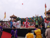 2014宋江陣嘉年華會台灣戲曲學院<br/> 攝影：三井
