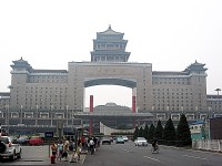 北京西站<br/> 攝影：方盛文