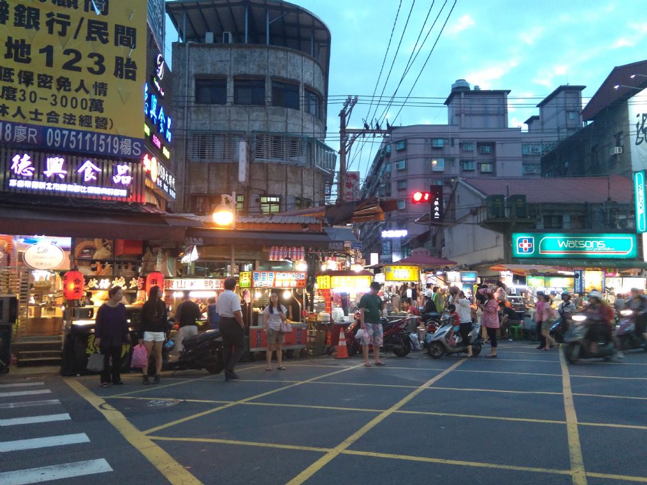 三和夜市 攝影：Lu