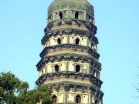 雲巖寺塔(虎丘塔)近觀<br/> 攝影：余佳樺