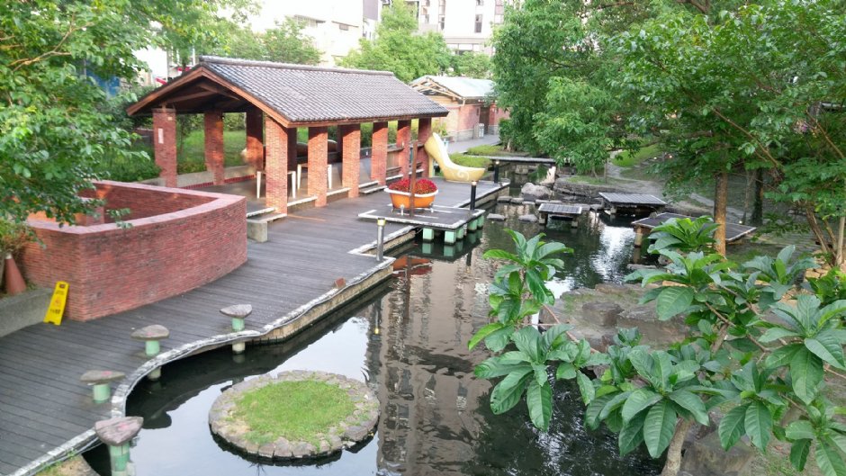 湯圍溝溫泉公園 攝影：Eva隨手拍