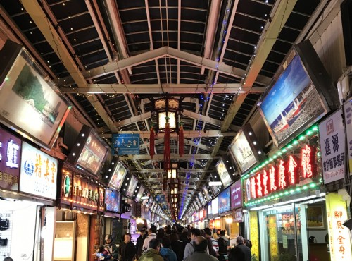 華西街夜市
