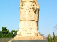 南京梅花公園的孫權像<br/> 攝影：馮順