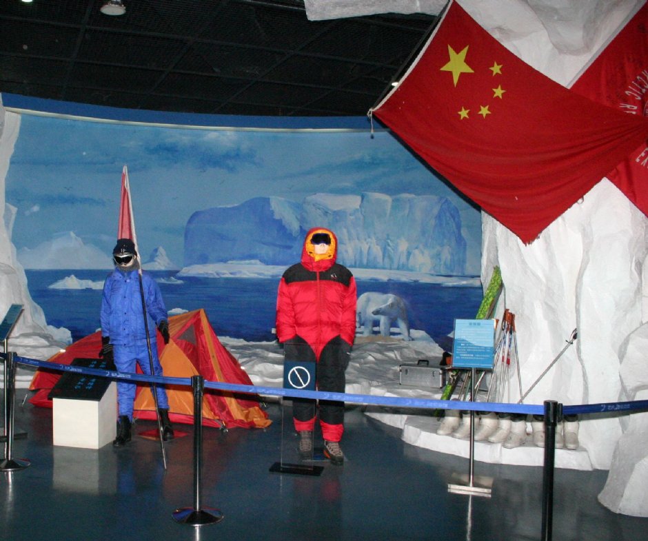 極地館的南極探險展示 攝影：馮順