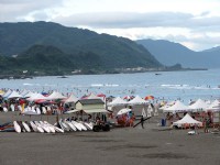 優質衝浪場地<br/> 攝影：林仲哲