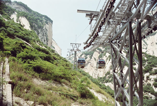 華山上山纜車 攝影：林明德