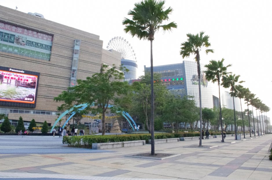 夢時代購物中心 攝影：Eva隨手拍