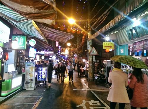 新莊廟街