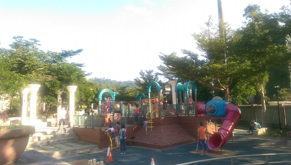 天母運動公園-兒童遊戲區 攝影：軒哥