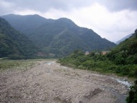 河谷&山巒<br/> 攝影：老山羊(林文智)