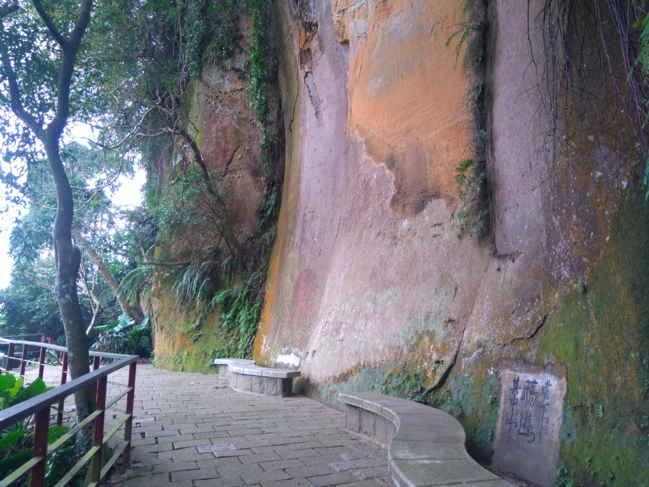 大岩壁 攝影：Lu