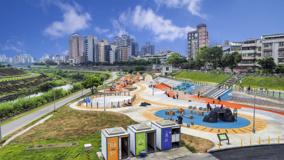 遊戲場全景 攝影：臺北市政府工務局水利工程處 提供
