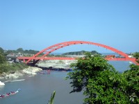 遠眺長虹橋<br/> 攝影：黃儒永