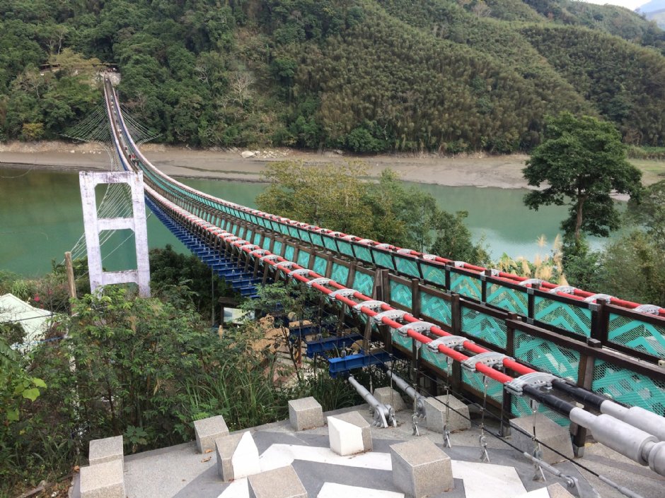 新溪口吊橋 攝影：Eva隨手拍