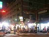 南雅南路端入口<br/> 攝影：Eva隨手拍