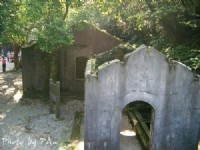 營房遺跡<br/> 攝影：Eva隨手拍