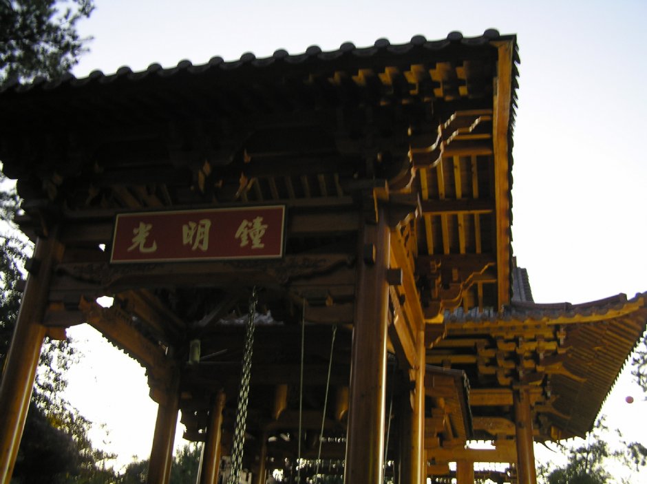 光明鐘 攝影：李佩璇