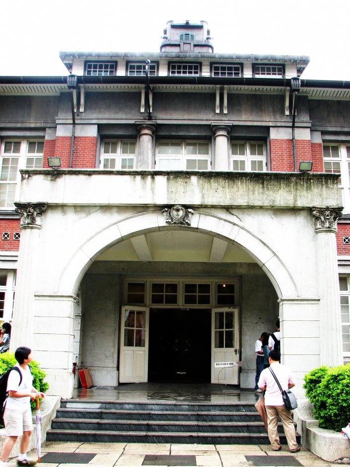 台北當代藝術館入口 攝影：林仲哲