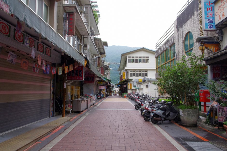烏來商店街 攝影：Eva隨手拍
