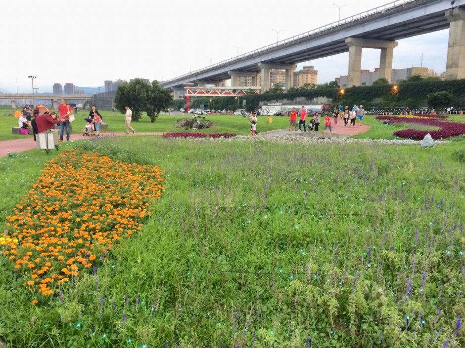 江翠礫間水岸公園 攝影：Eva隨手拍