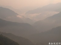 雲霧繚繞的巴陵美景<br/> 攝影：專拍風景照2