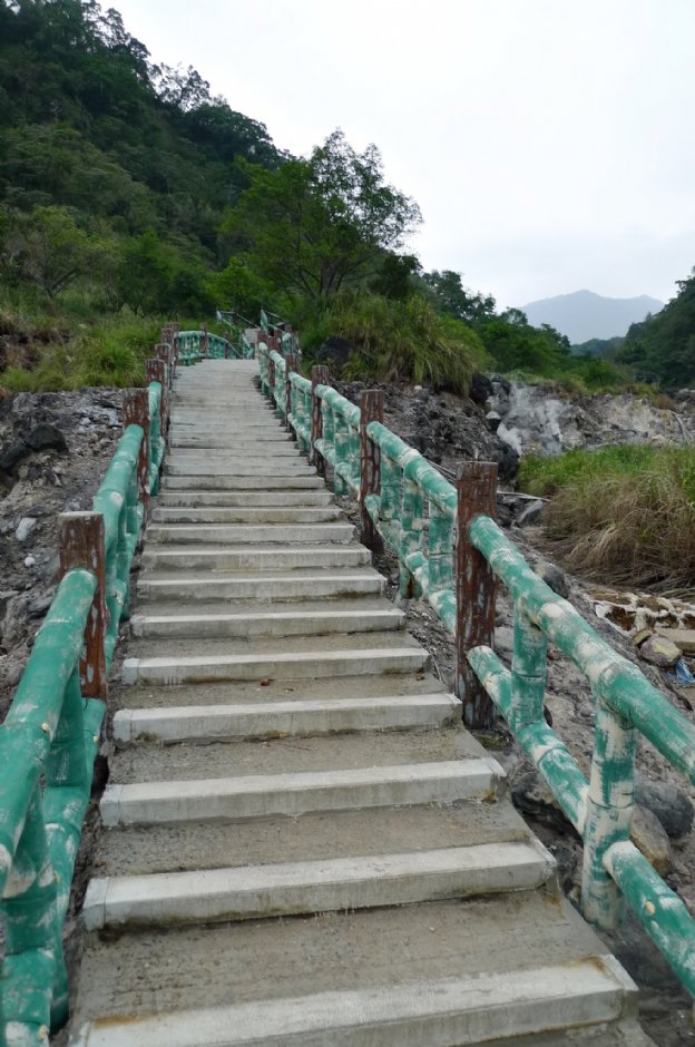 龍鳳谷步道 攝影：Eva隨手拍