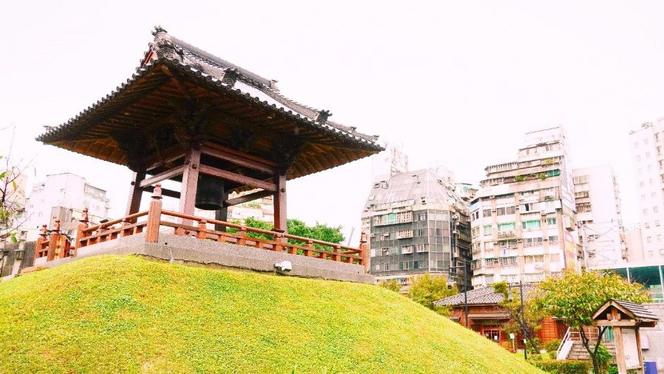 鐘樓為西本願寺廣場制高點 攝影：圖片來源_台北市政府工務局