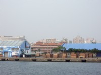 搭乘觀光遊輪盡覽高雄港風光<br/> 攝影：Eva隨手拍