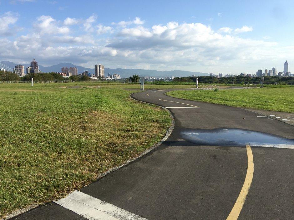 江子翠河口景觀河濱公園 攝影：Eva隨手拍
