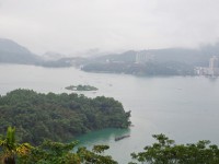 由玄奘寺遠眺拉魯島<br/> 攝影：Eva隨手拍