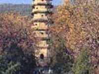靈谷寺<br/> 攝影：四川旅遊信息網