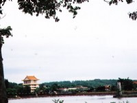 虎頭埤水庫全景<br/> 攝影：王世傳