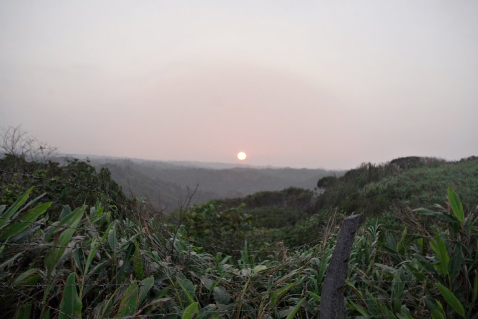 在風車公園可見夕陽下山 攝影：Eva隨手拍